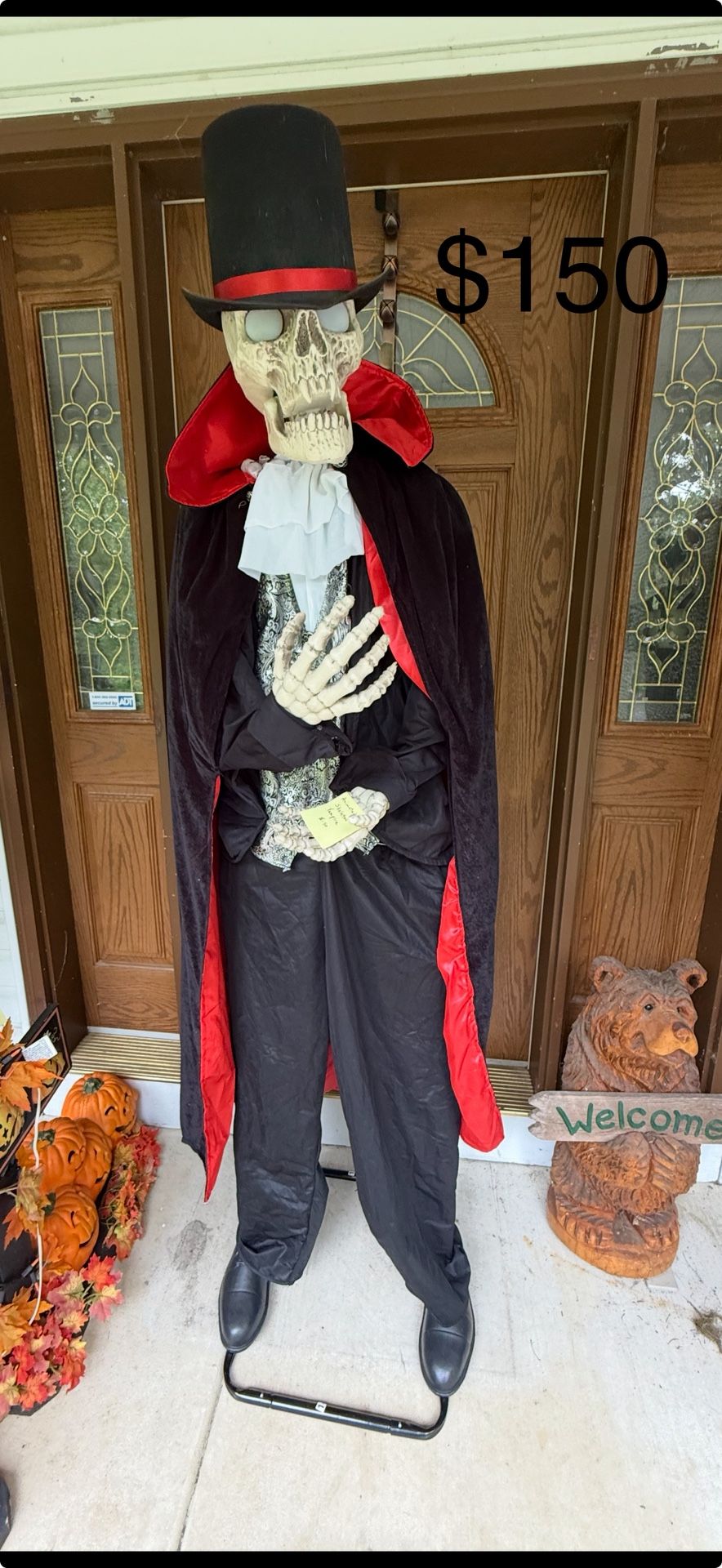 Animated Skeleton Vampire