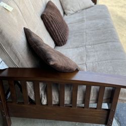 Queen Couch/bed Futon