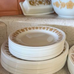 Vintage Corelle & Pyrex Dining Ware Gold Butterfly