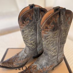 Stetson Women’s Cowboy Boots - LIKE NEW 