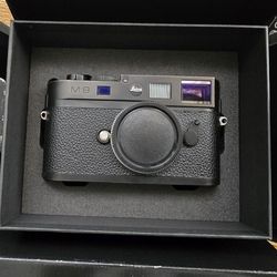 Leica M8
