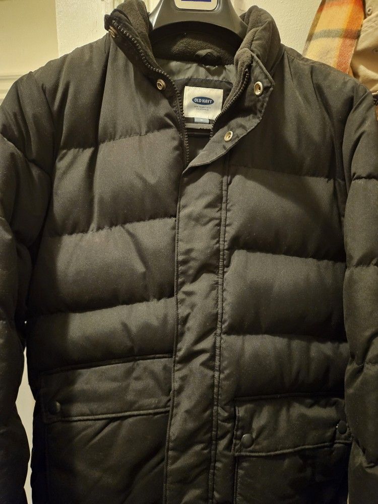 Free Men Clothes (Pick Up Only)