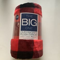 The Big One Oversized Supersoft Plush Throw 5 ft. x 6 ft. $12