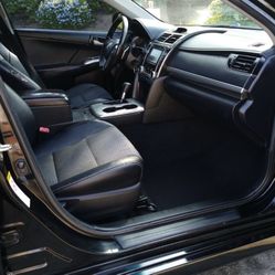 Toyota Camry, Negro, 2014