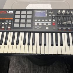 Akai MPK 49 Midi Controller 