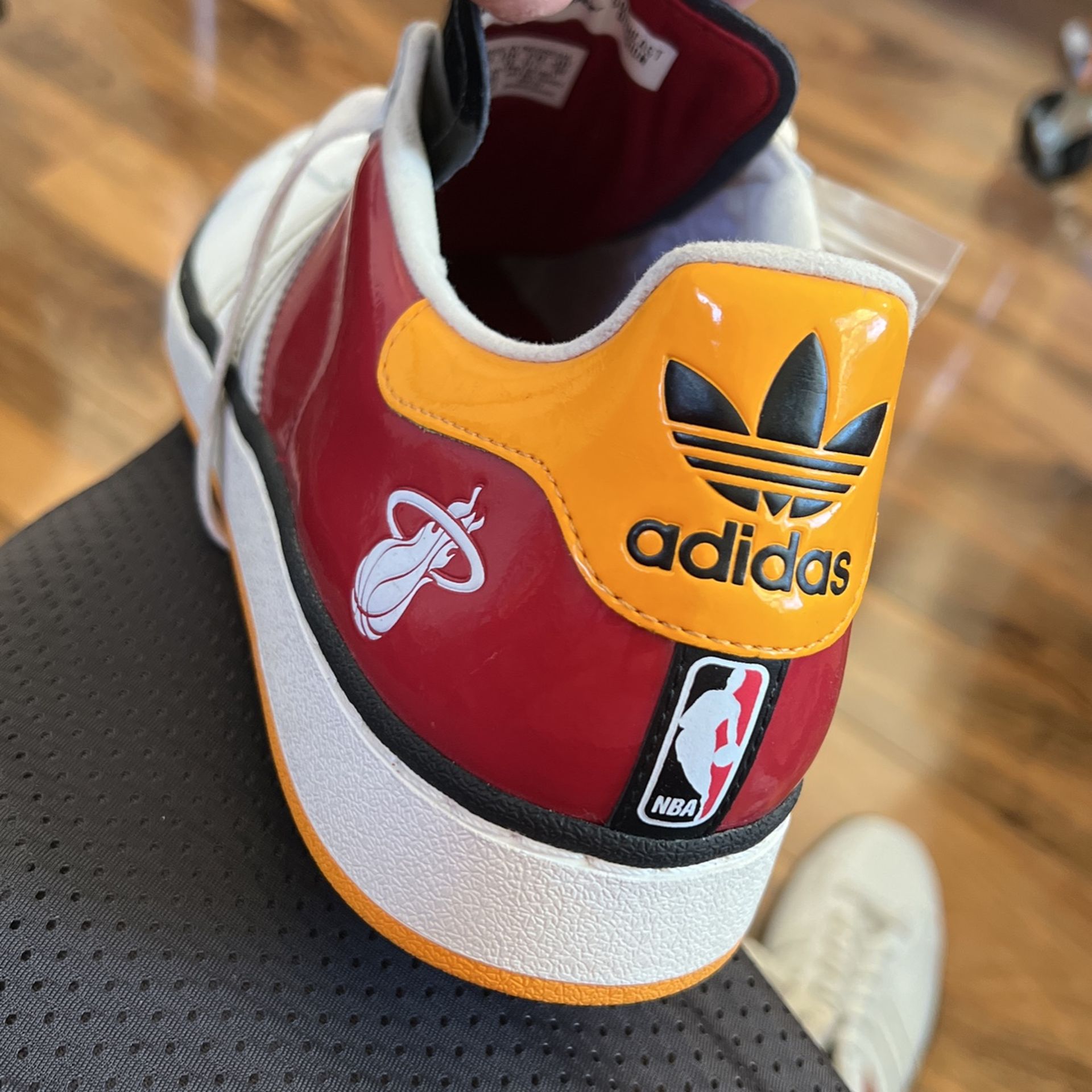 2007 Miami Heat Adidas Shoes Sz 16 - www.erdenetinfo.mn