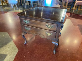 ETHAN ALLEN Cherry Square End Table
