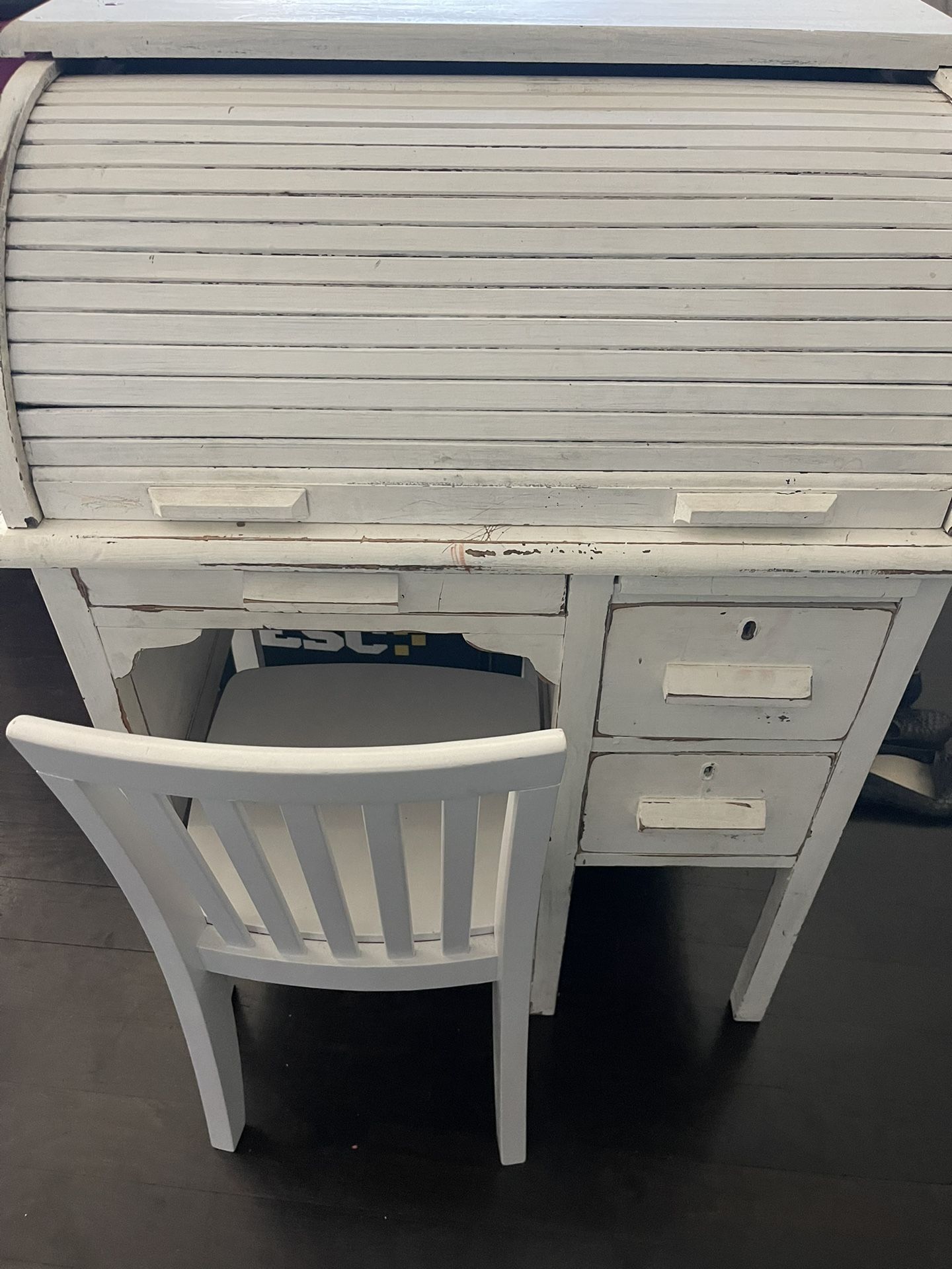 Kids Desk And Chair