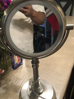 Make up mirror