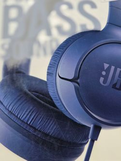 JBL Over-Ear Headphones Blue