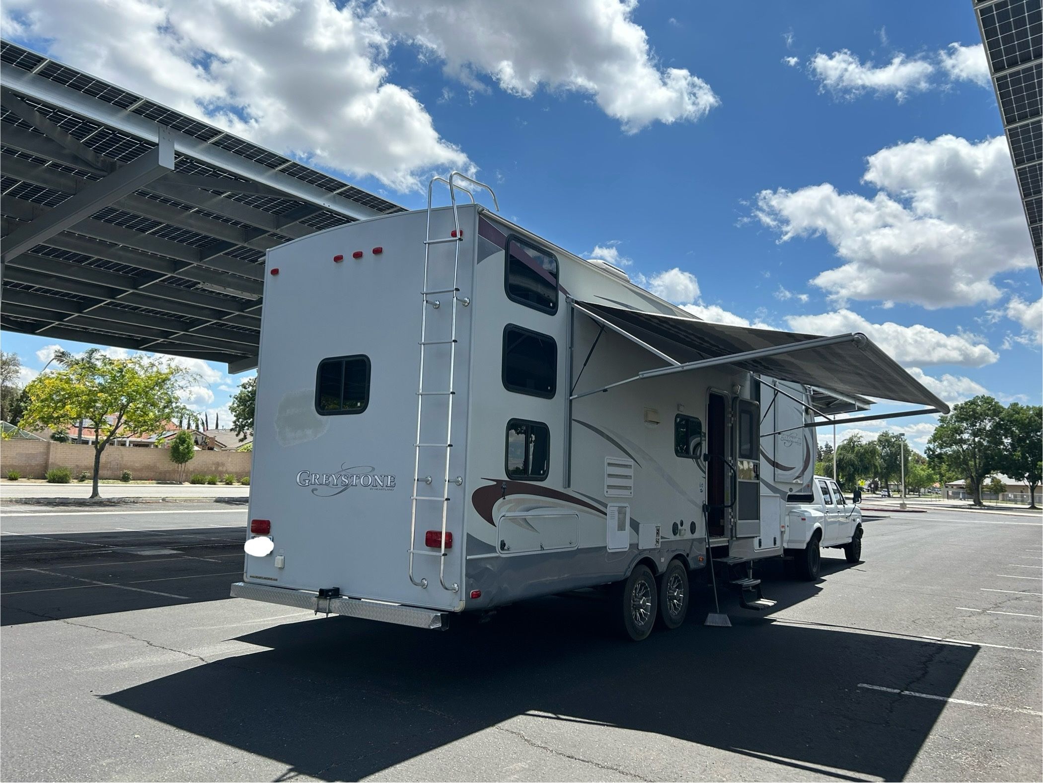 2012 Heartland Greystone Fifth Wheel