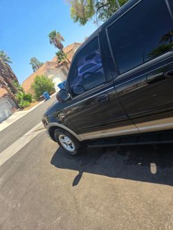 2001 Ford F-150 Triton Lariat V8