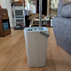 Mop With Bucket And Rinse Compartment