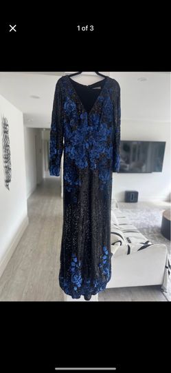 Designer Badgley Mischka Collection Gown – Size 8