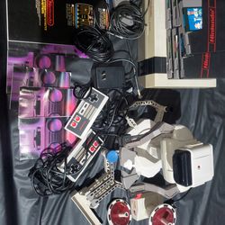 NINTENDO NES WITH R.O.B. AND GAMES