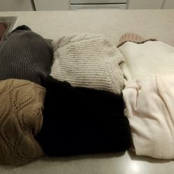 Women's Sweater Lot 