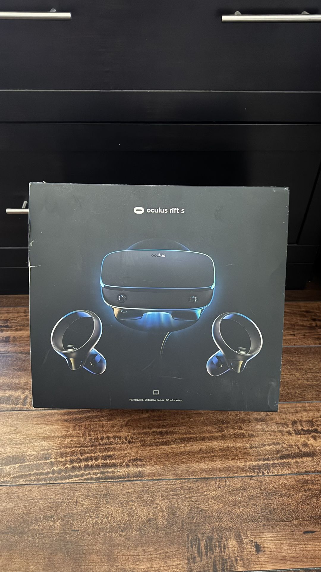 Oculus Rift S VR headset