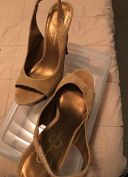 Jessica Simpson heels