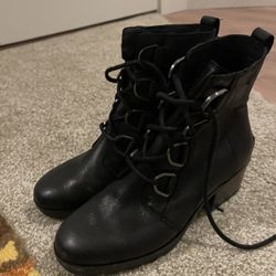 Sorel Womens Black Leather Boots Water Resistant