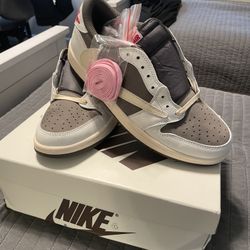 Air Jordan 1 Low Reverse Mocha 