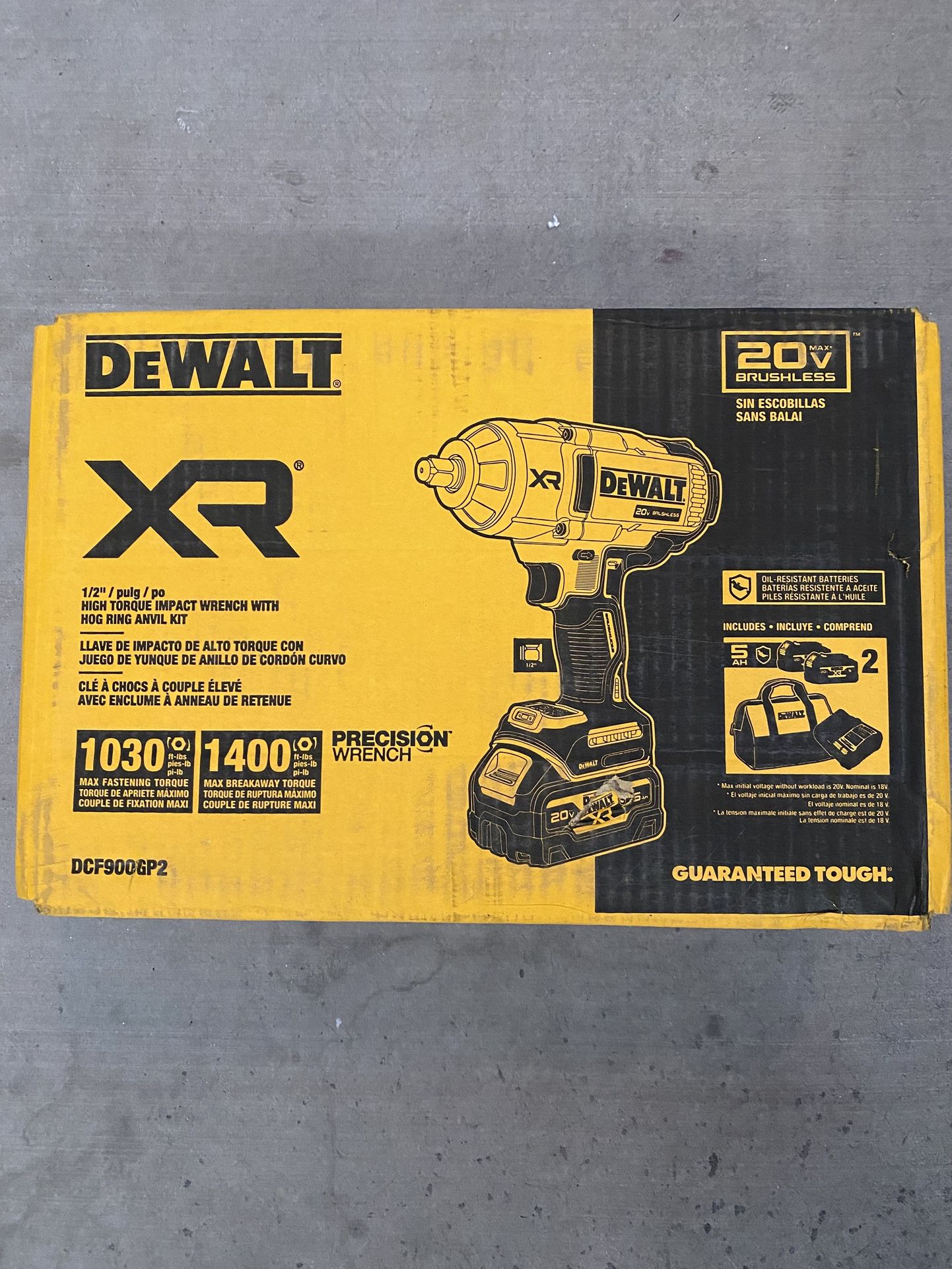 Dewalt 20V MAX XR 1/2"" High Torque Impact Wrench Kit (2x5Ah Batteries & Charger) – DCF900GP2