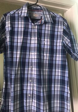 Men shirt size medium