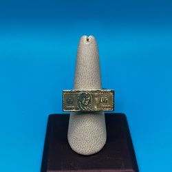 Ring