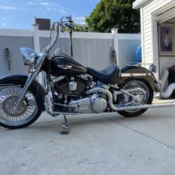 Harley Davidson, Softail Deluxe 