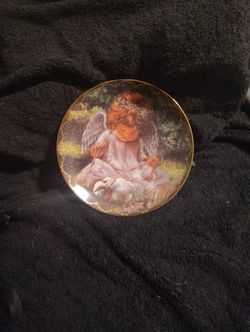 "An Angel's Kindness" Plate