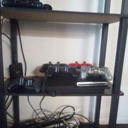 PS3 With 4 Controllers & 20 Games 