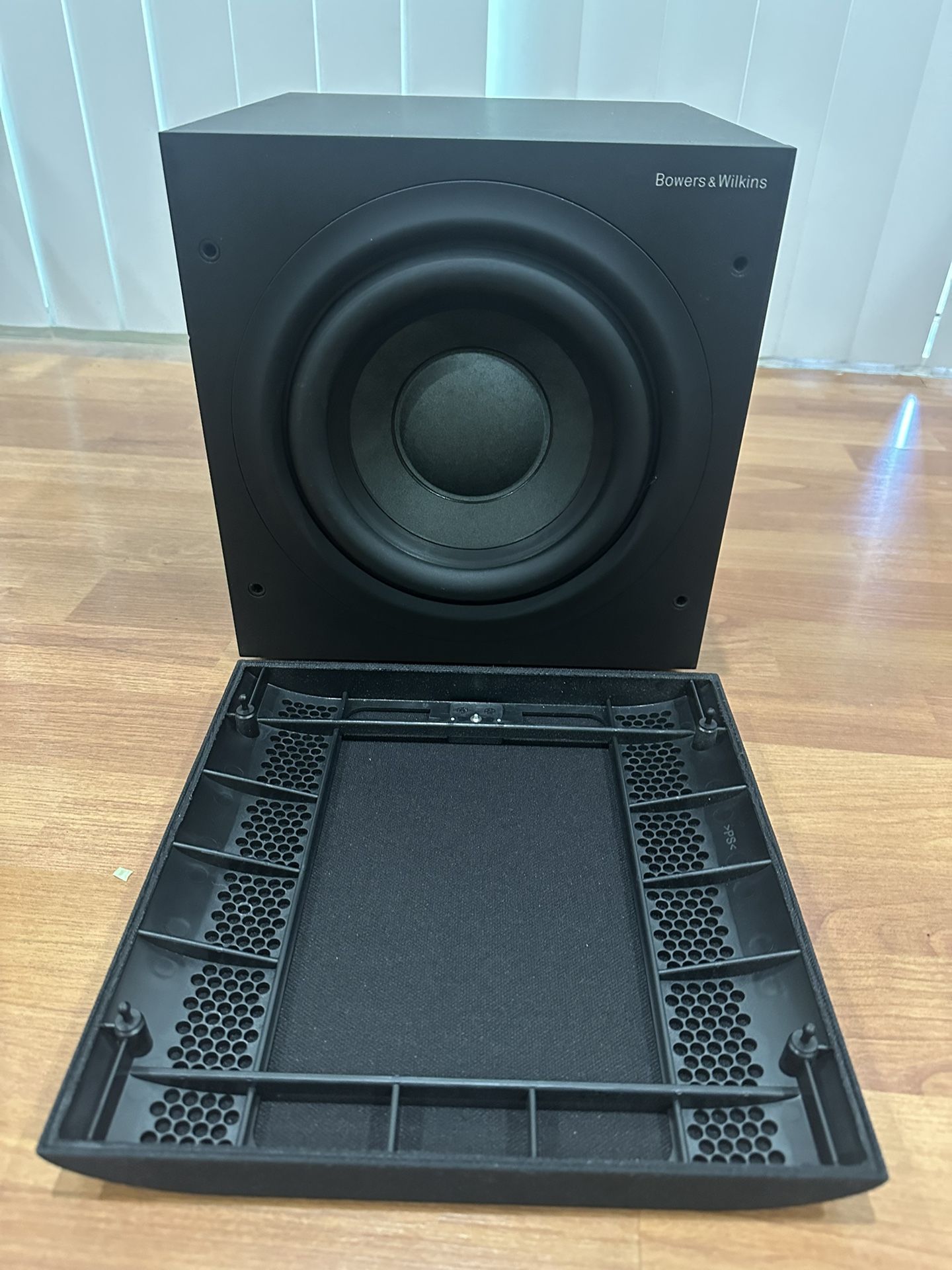 Bowers & Wilkins ASW608 200 Watt 8 Inch Compact Powered Subwoofer