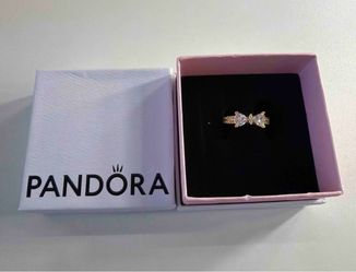 Pandora Gold Bow Ring