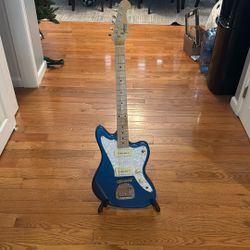 Jazzmaster Guitar Is Like New Come With  Soft Case 