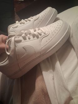 Nike court vision size 10