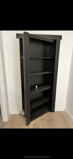 Hidden Bookcase Door