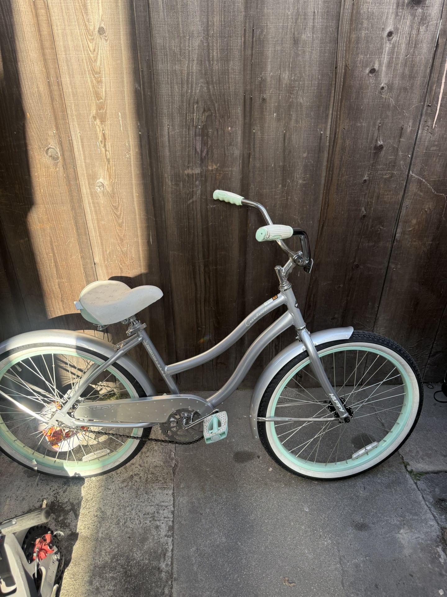 Huffy Beach Cruiser Bike For Women NO DELIVERY