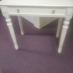 Beautiful French Style Desk / Vanity