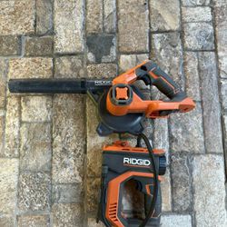 RIDGID 18V Lithium-Ion Cordless Compact Jobsite Blower with/ RIDGID 18V Cordless Portable Inflator