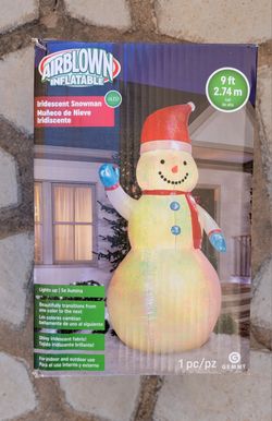 NEW Christmas inflatable Snowman ⛄️ 9ft