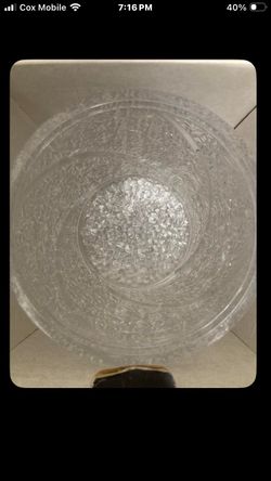 Floe Iceberg Ice Bucket - new in box, box has wear