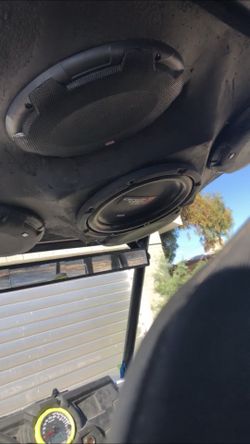 Rzr 1000 stereo system