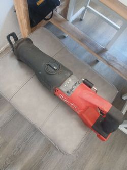 Milwaukee Sawzall Fuel Gen1 straight and orbital Cut