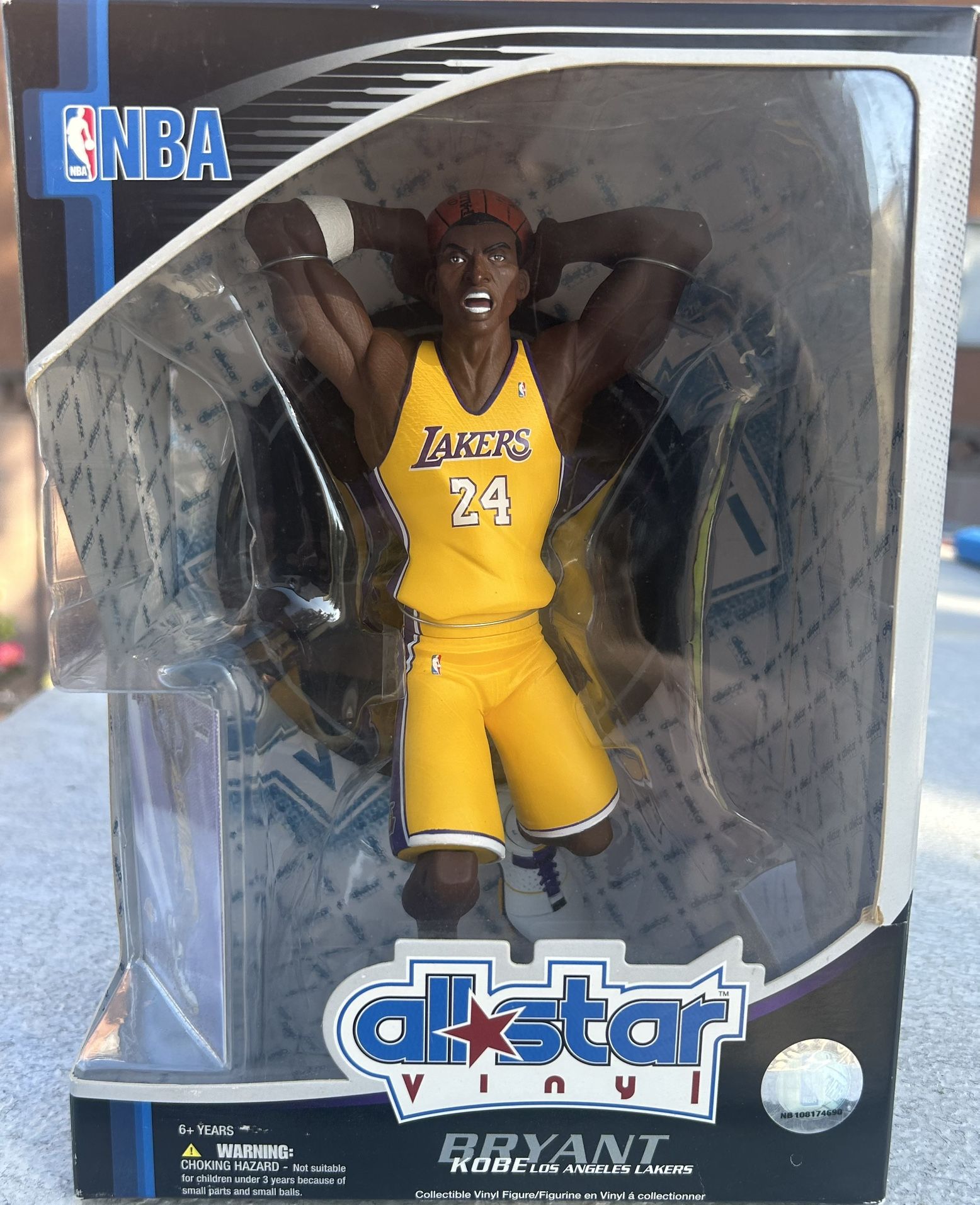 Kobe Bryant 2008 Allstar Vinyl Figurine