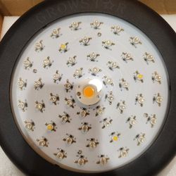 LED Grow Light (GrowSt☆r) 300W UFO Full Spectrum