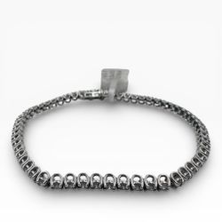 14k White Gold 1.47 Carat Tennis 6.75" Bracelet. (New)