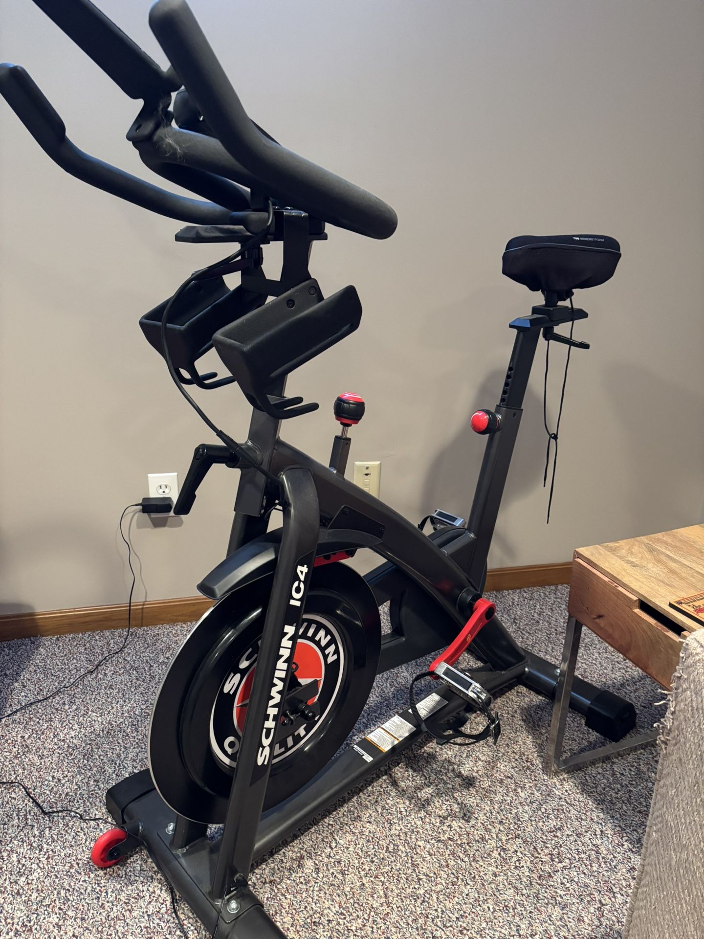 Schwinn IC4