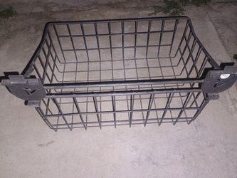 Slat wall baskets