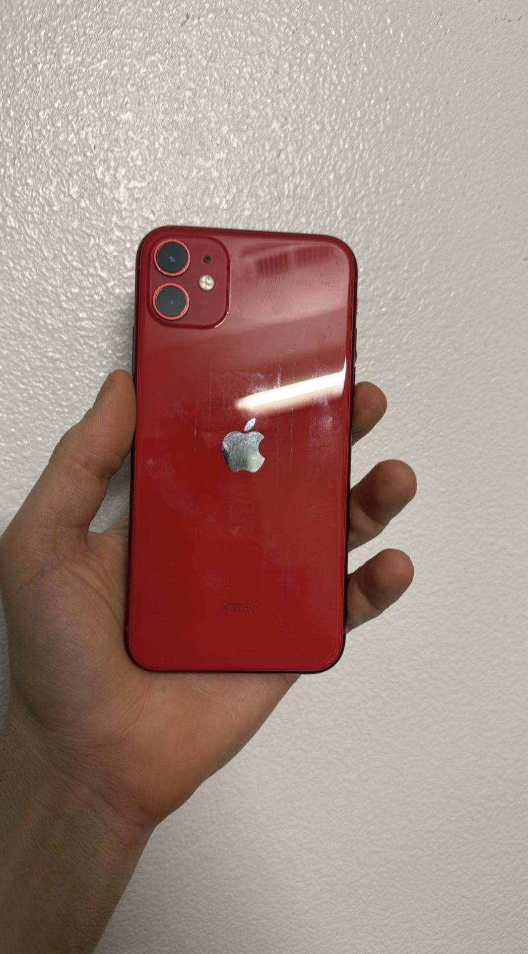 Apple iPhone 11 (64gb Unlocked / No Sim Restrictions) Red Color Great Condition