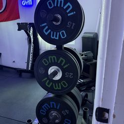 370LB Omni Northstar V2 Bumper Plate Set + Storage Rack