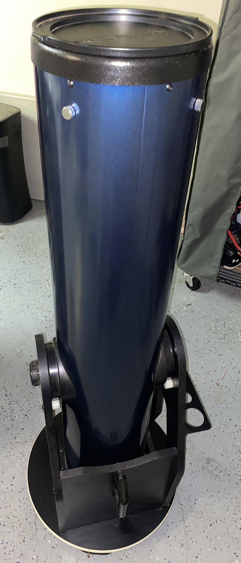 ORION Telescope Skyquest XT PLUS